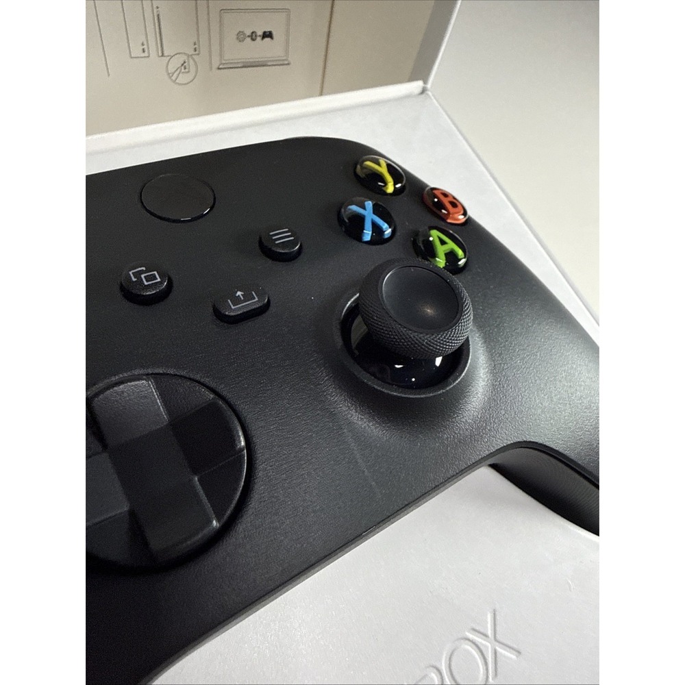 Carbon Black Wireless Controller - Xbox Series Open Box - Picture 8 of 11